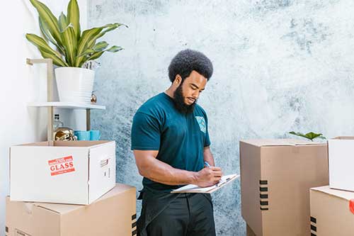 vérifier le sérieux d'un déménageur professionnel à Paris