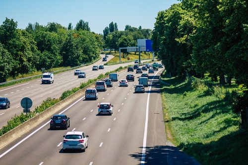 embouteillages déménagement en été